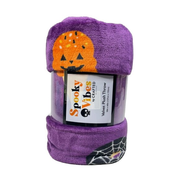 Halloween Spooky Treats Velvet Plush Throw Blanket 50" x 60" - Picture 3 of 10